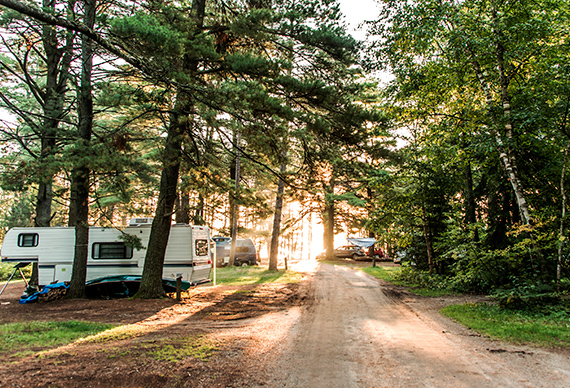 Servicio Mantenimiento de campings, hoteles y colegios · Barcelonés · El Vallés · El Maresme · La Selva · Gironés · L’Empordà